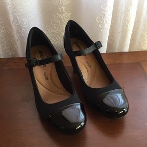 clarks women's garnit tianna dress pump